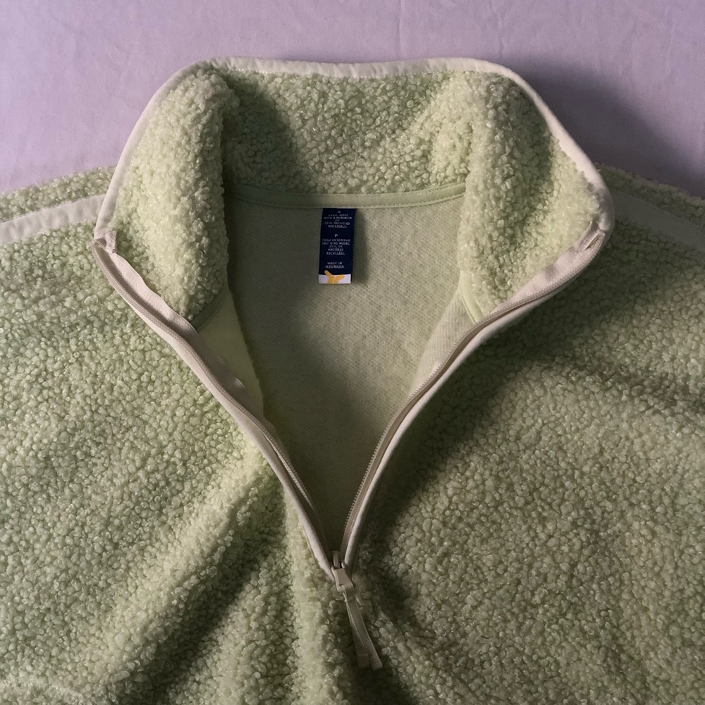 Old Navy Lime Green Cropped Sherpa Quarter-Zip Size Small - Picture 4 of 10